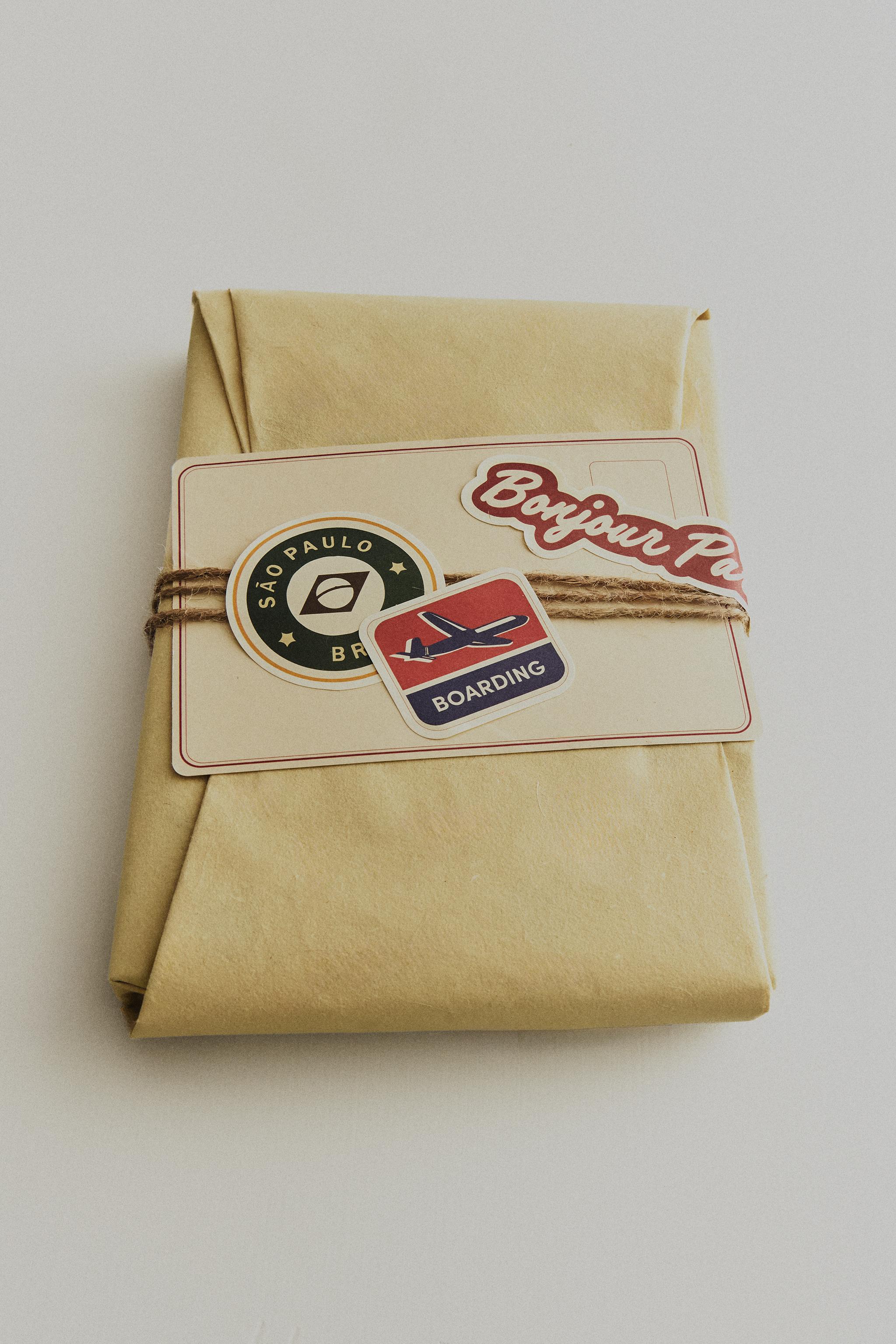 TRAVEL STICKER NOTEBOOK